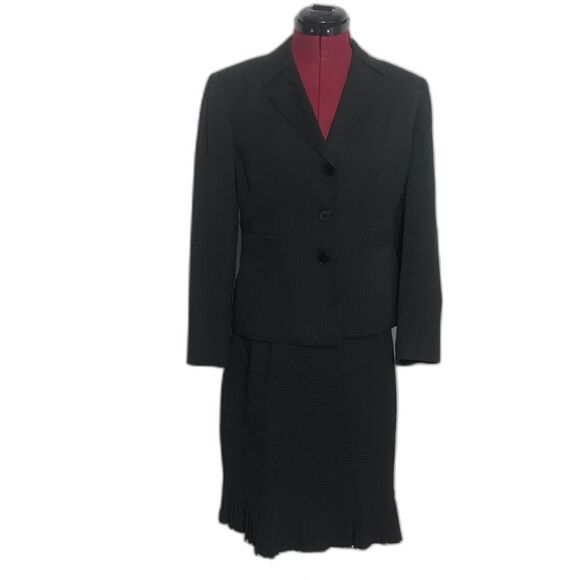 Kasper Skirt Suit Women's Size 10P Midnight Blue 2-Piece Set Skirt & Blazer - Picture 1 of 12